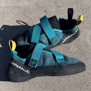 Unparallel “Up Pivot” men’s climbing shoes